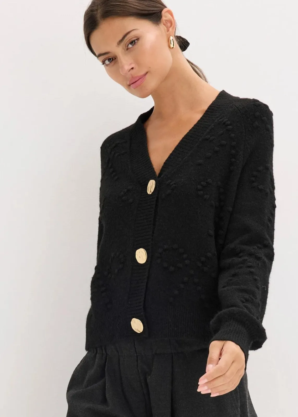 bonprix Bekleidung·Umstandsmode|Pullover & Strickjacken^Texturierte Strickjacke schwarz