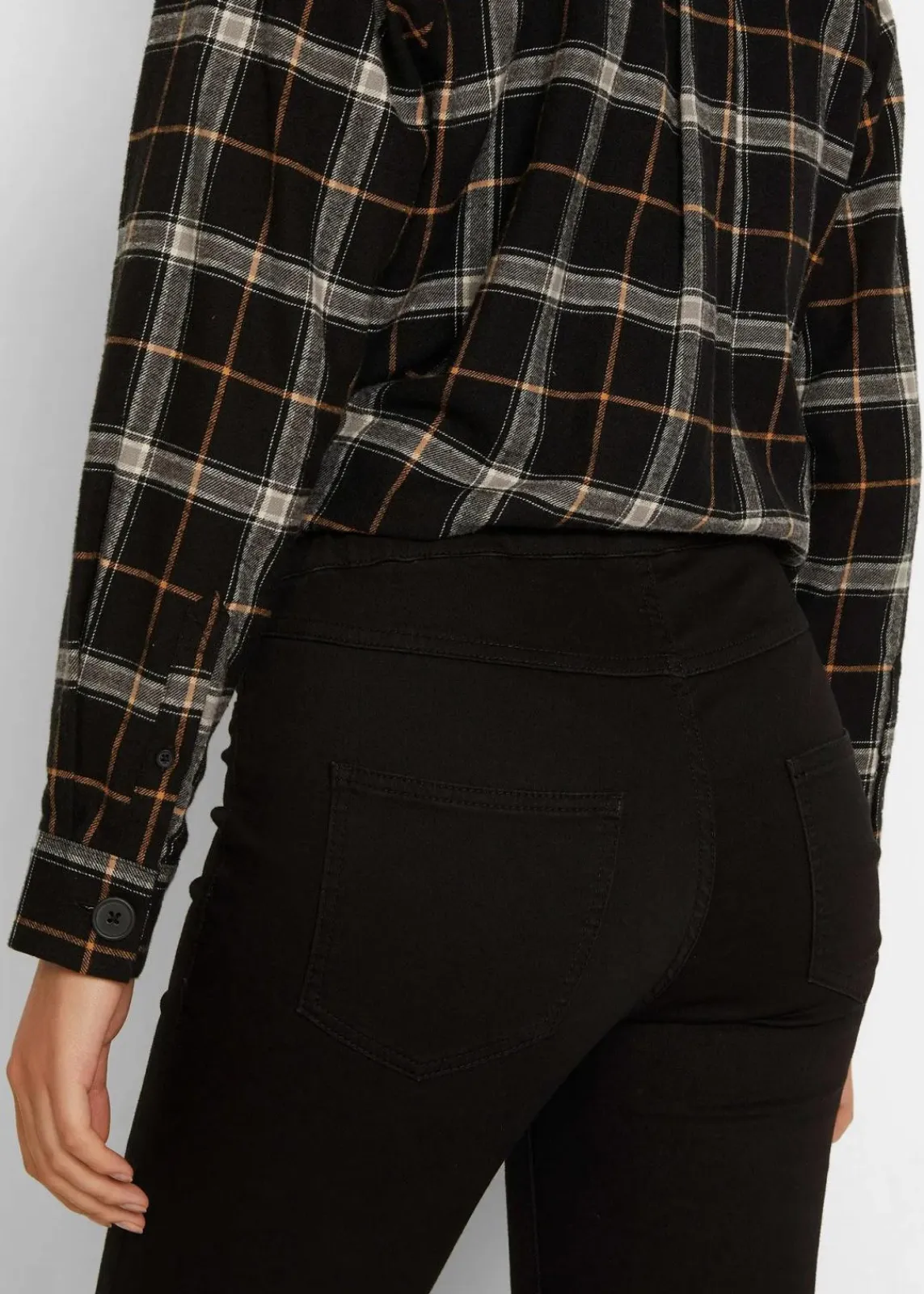 bonprix Bekleidung·Shirts & Tops|Kurzgrößen^Thermo-Jeggings Mid Waist schwarz