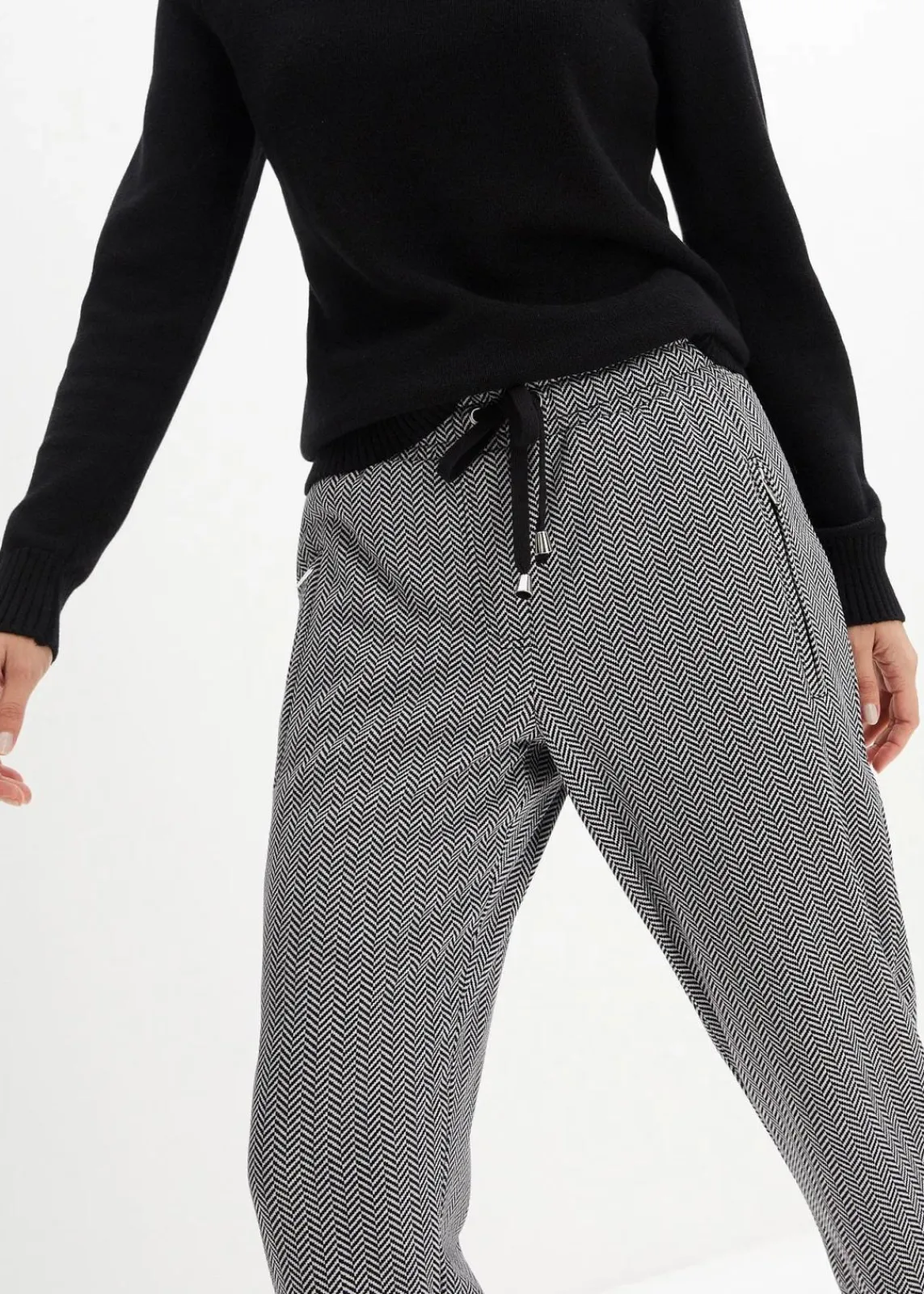 bonprix Hosen|Thermobekleidung^Thermo-Schlupfhose mit Bequembund wollweiß/schwarz graphisch bedruckt