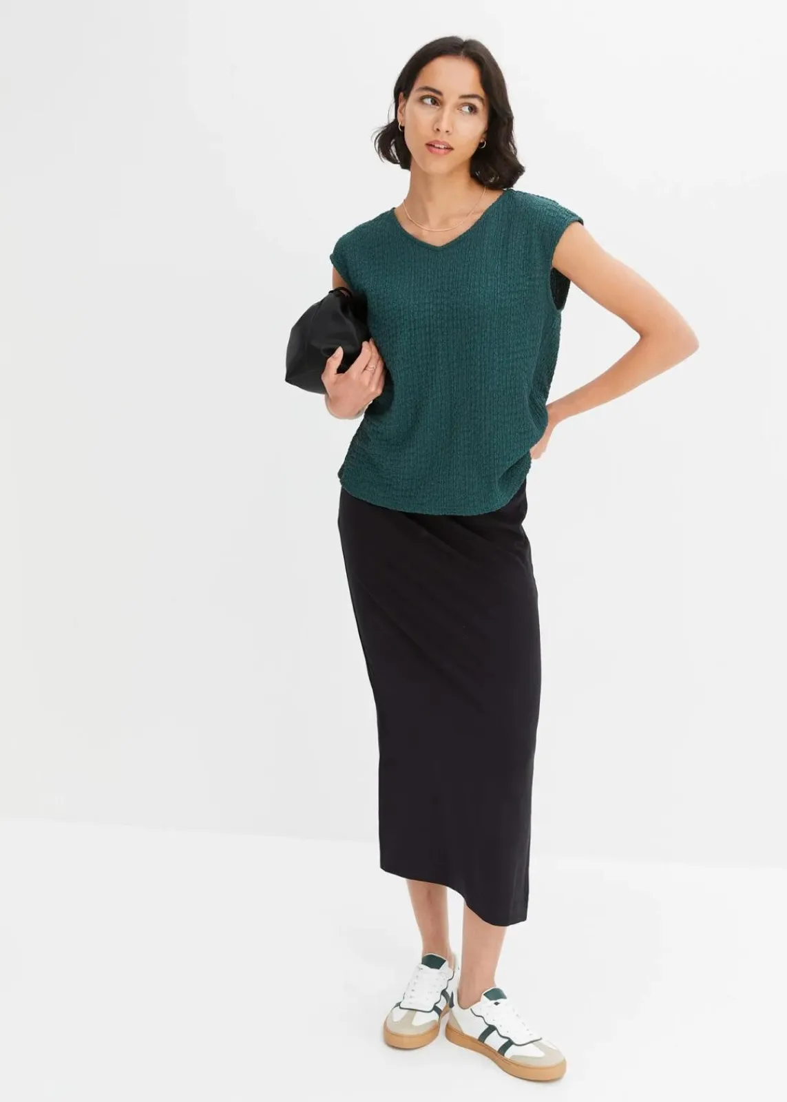 bonprix Shirts & Tops^Top aus leichtem Crêpe mattgrün