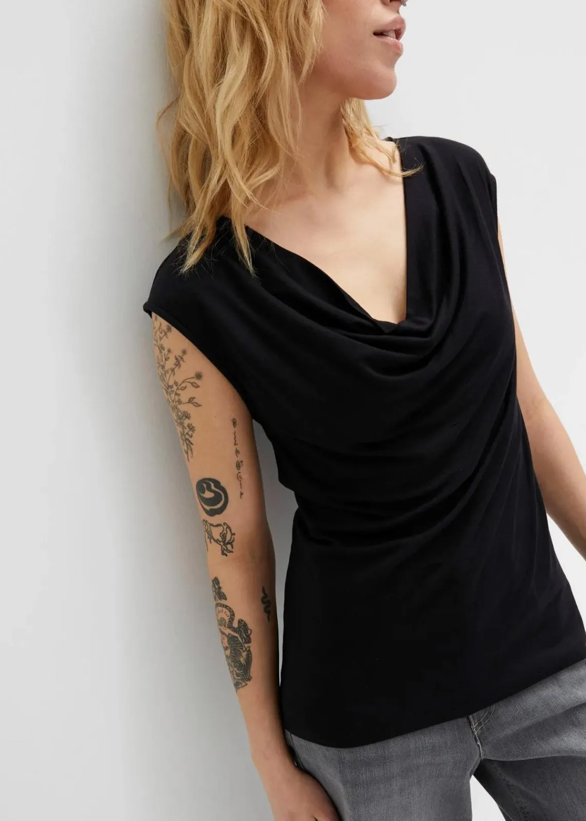 bonprix Nachhaltigere Materialien|Shirts & Tops^Top aus Viskose-Mix schwarz