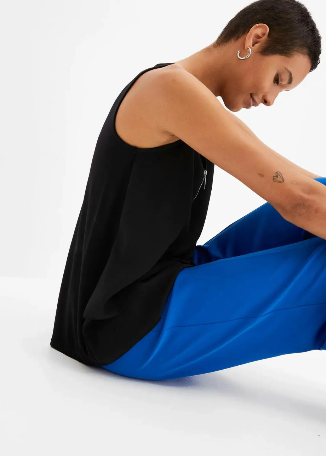 bonprix Blusen & Tuniken|Shirts & Tops^Top mit Zipper aus nachhaltige Viskose schwarz