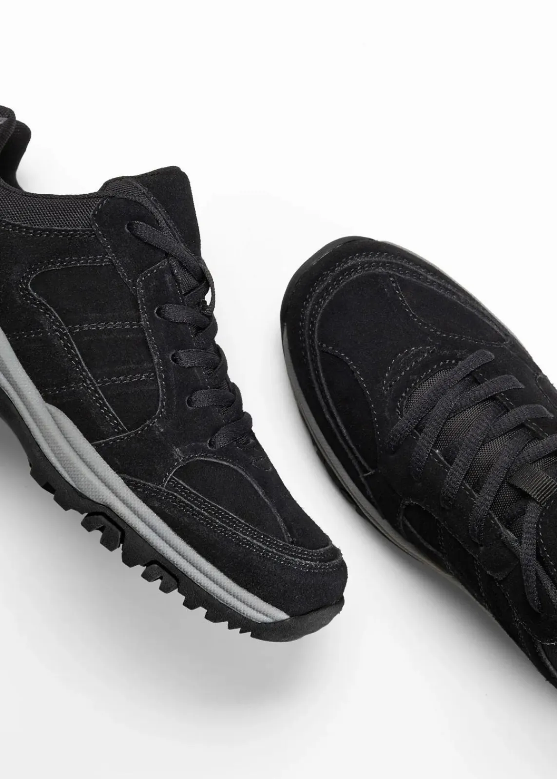 bonprix Sneaker|Sport- & Trekkingschuhe^Trekkingschuhe aus Veloursleder schwarz