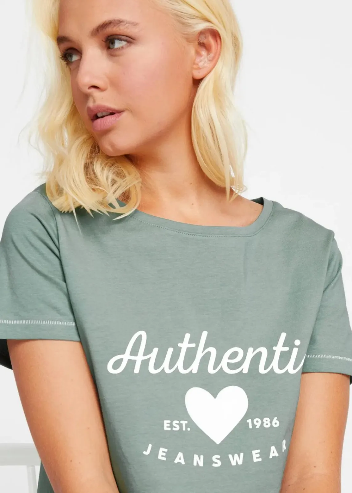 bonprix Shirts & Tops^T-Shirt rauchgrün bedruckt