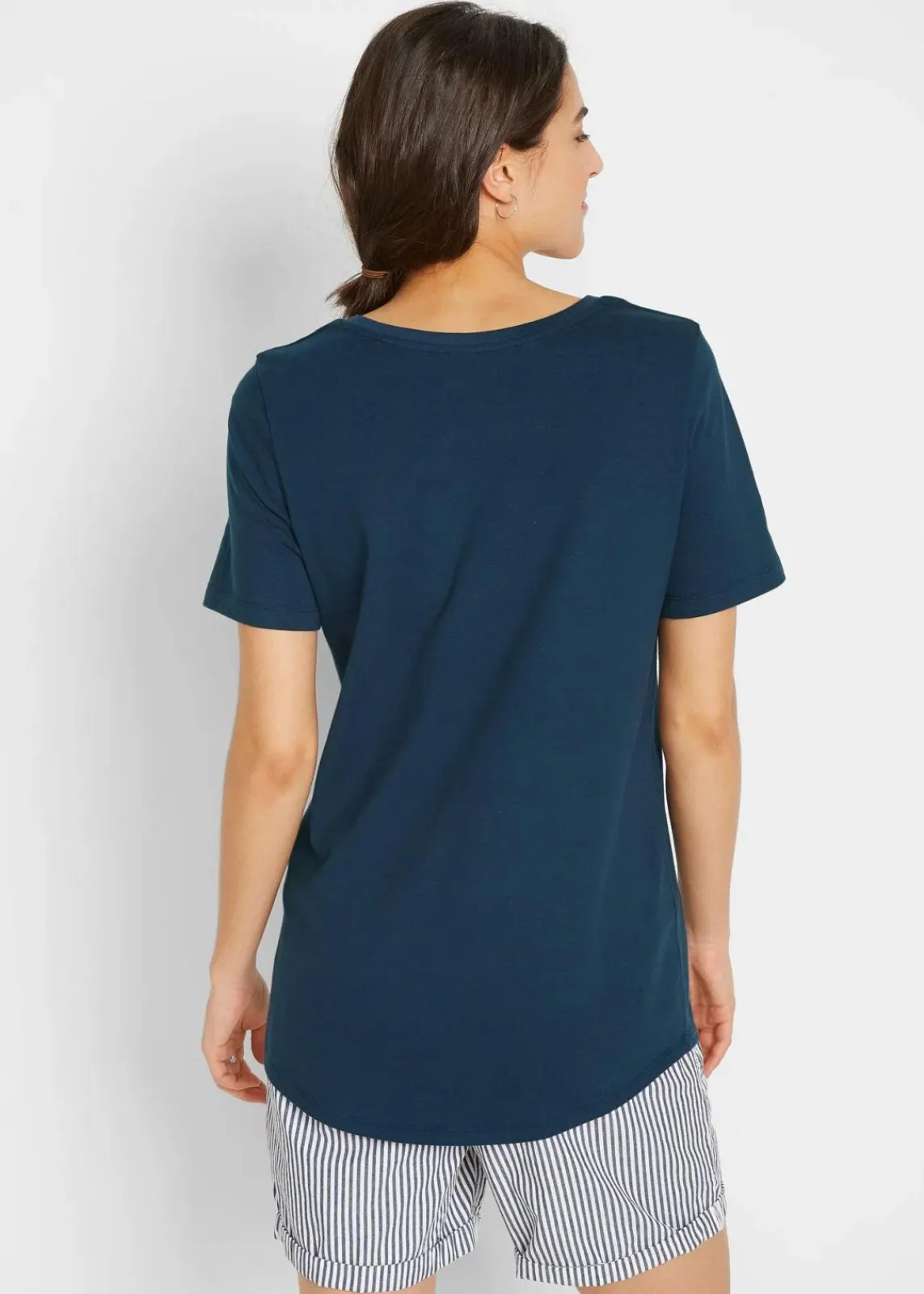 bonprix Shirts & Tops|Nachhaltigere Materialien^T-Shirt aus Baumwollmix dunkelblau bedruckt