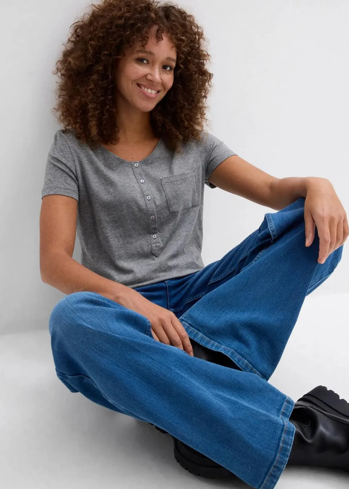 bonprix Nachhaltigere Materialien|Shirts & Tops^T-Shirt aus Baumwoll-Viskose-Mix grau meliert