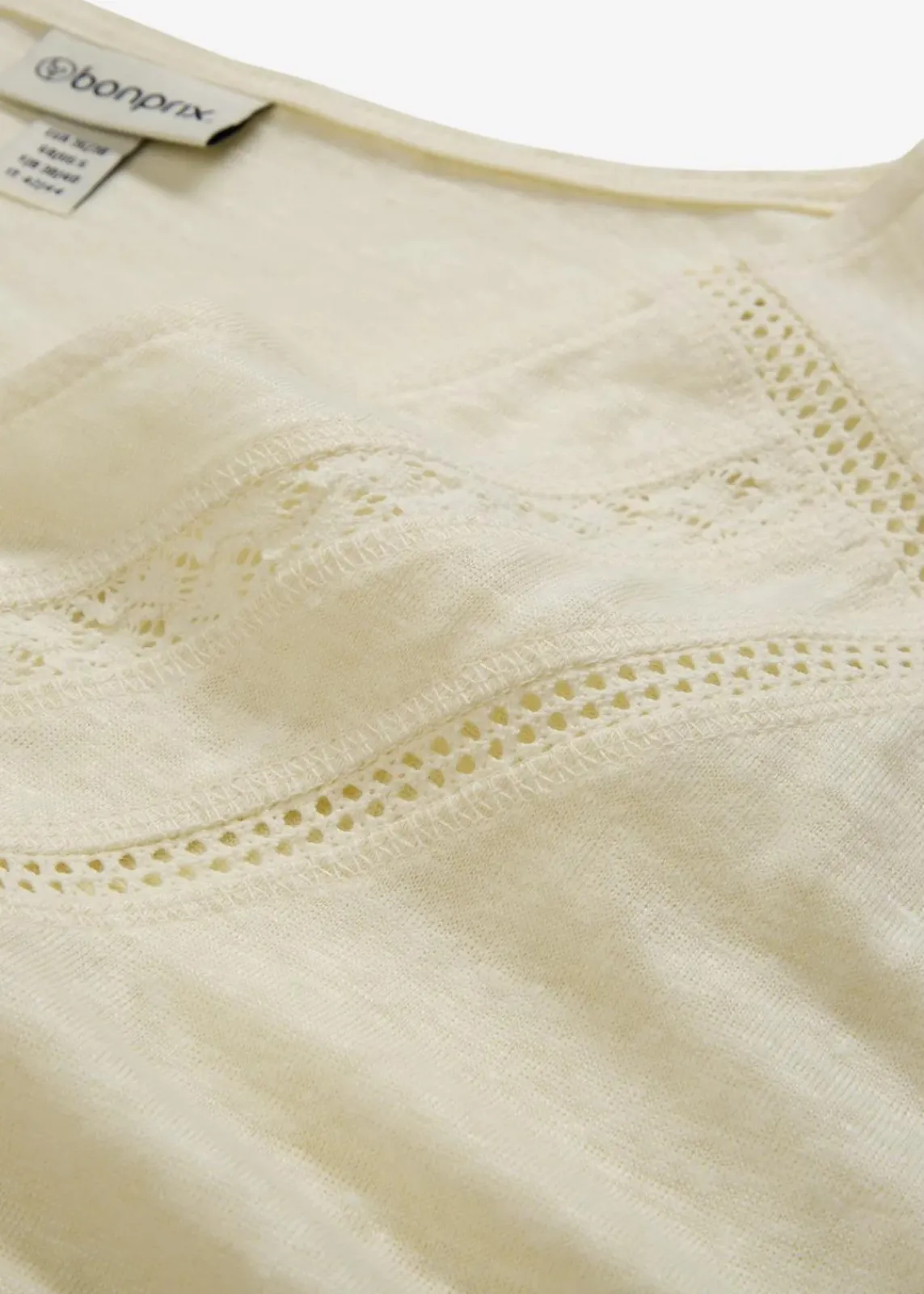 bonprix Nachhaltigere Materialien|Shirts & Tops^T-Shirt aus reinem Leinen mit Spitze wollweiß