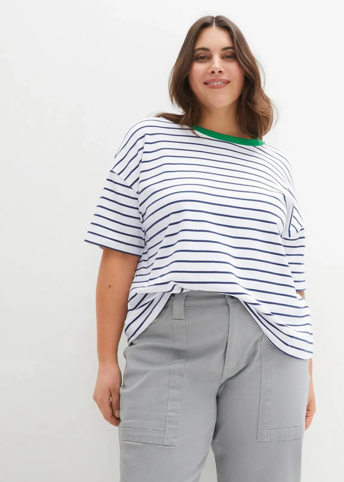 bonprix Shirts & Tops|Nachhaltigere Materialien^T-Shirt aus reiner Bio-Baumwolle weiß/tiefblau/grasgrün gestreift