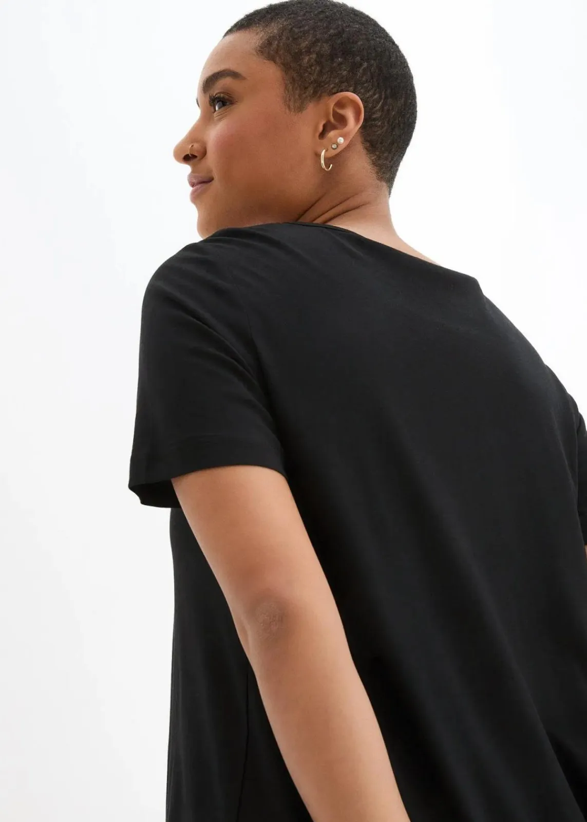 bonprix Shirts & Tops^T-Shirt in A-Linien-Form, kurzarm schwarz