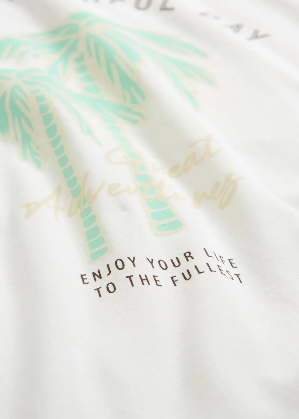 bonprix Shirts & Tops|Nachhaltigere Materialien^T-Shirt mit Motivprint wollweiß/mentholblau graphisch bedruckt