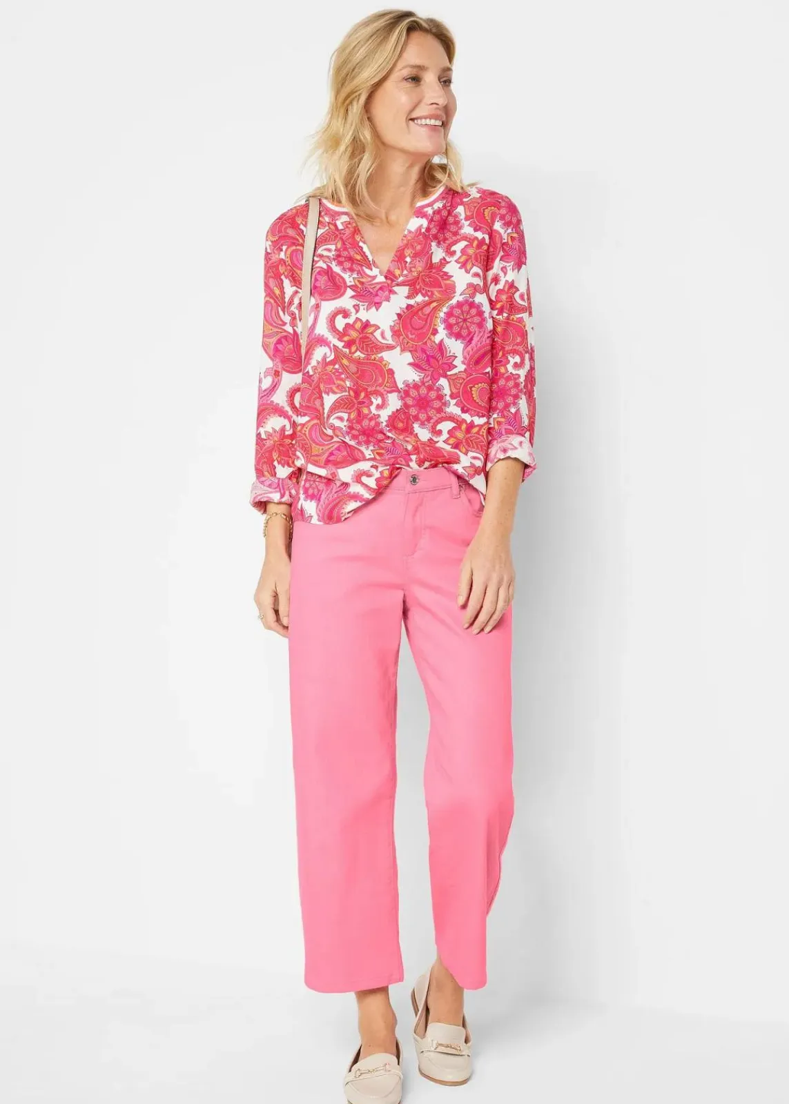 bonprix Bekleidung·Jacken & Mäntel|Nachhaltigere Materialien^Tunikabluse aus fließender Viskose pinklady/knallrosa/softorange paisley