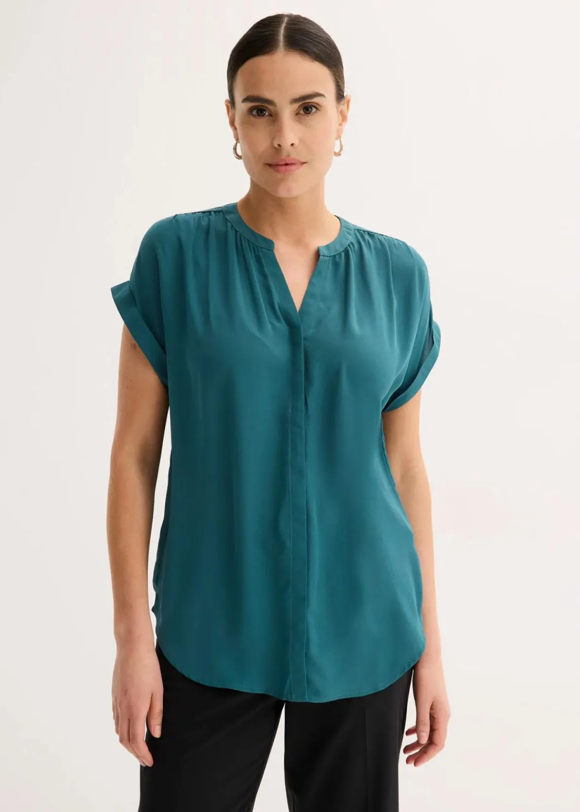 bonprix Blusen & Tuniken|Bekleidung·Jacken & Mäntel^Tunikabluse Georgette pfeffergrün