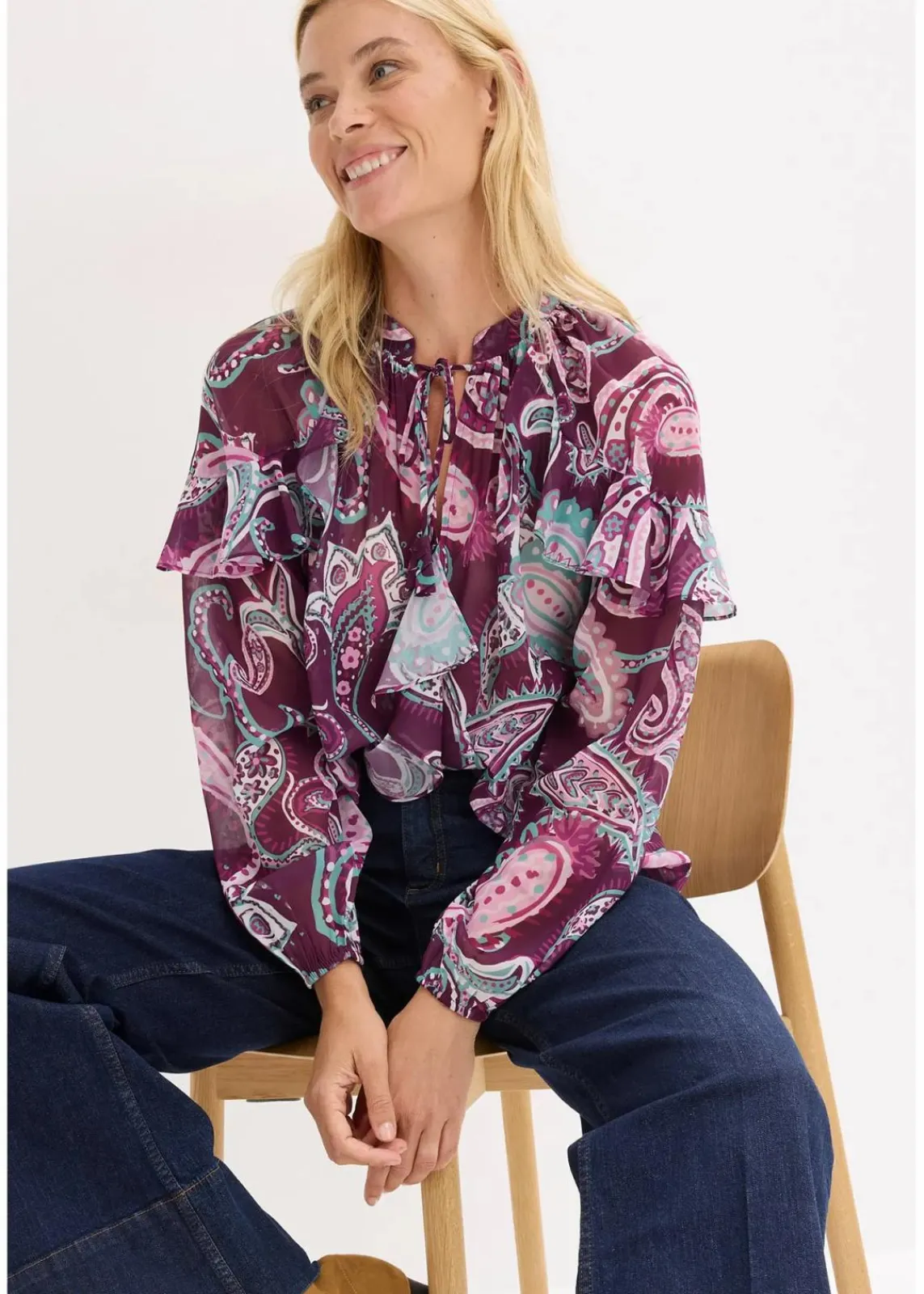bonprix Nachhaltigere Materialien|Blusen & Tuniken^Tunikabluse mit Volants dunkelfuchsia paisley