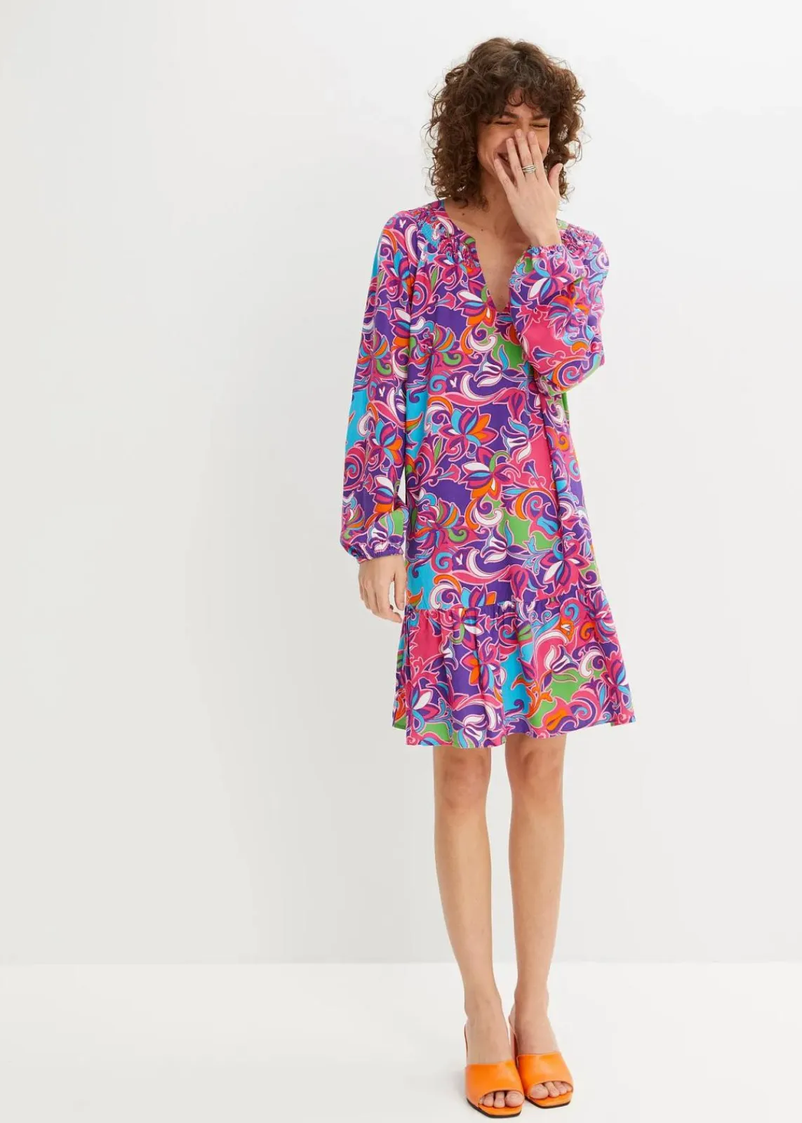 bonprix Nachhaltigere Materialien|Kleider^Tunika-Kleid aus fließender Viskose dunkelpink bedruckt