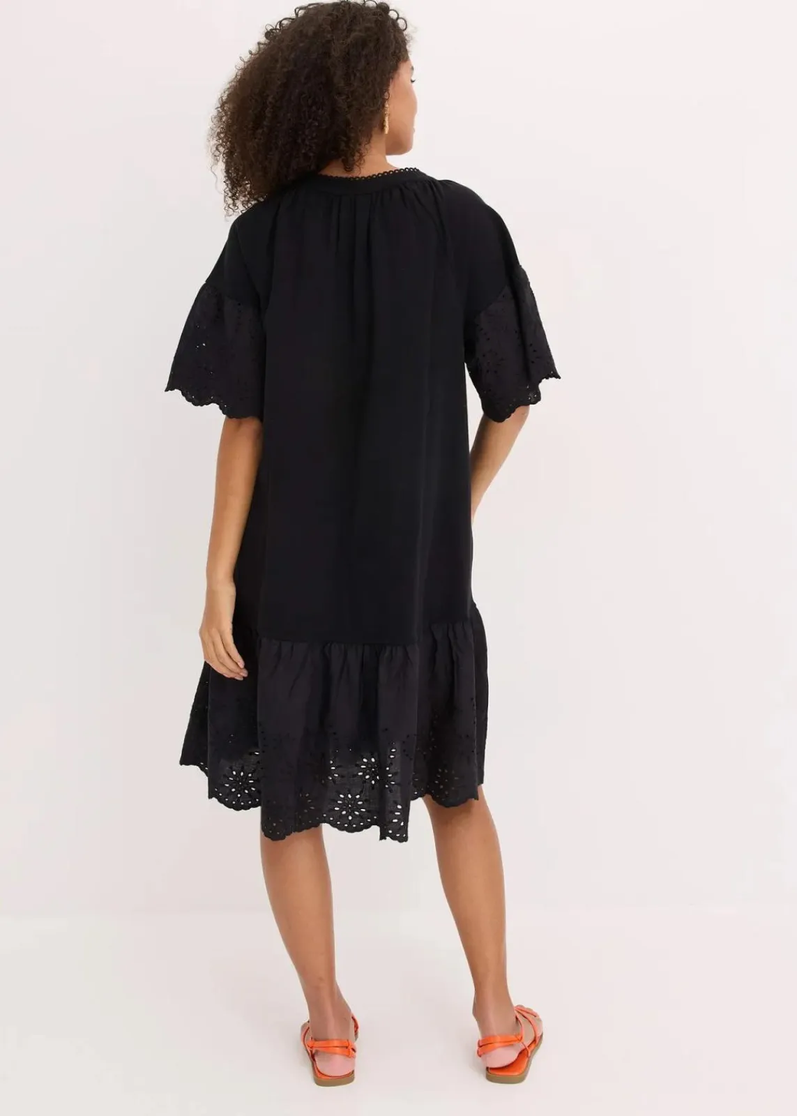 bonprix Nachhaltigere Materialien|Kleider^Tunika-Kleid aus reiner Bio-Baumwolle schwarz