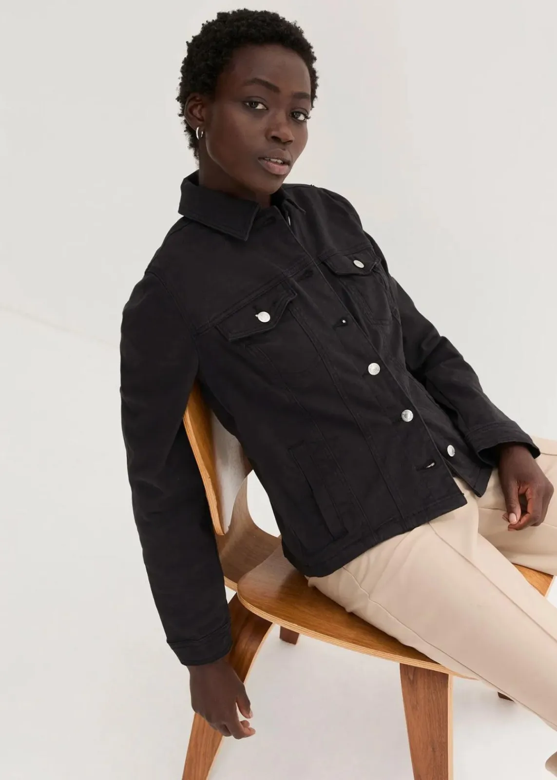 bonprix Jacken & Mäntel|Bekleidung·Hosen^Twill-Jacke schwarz