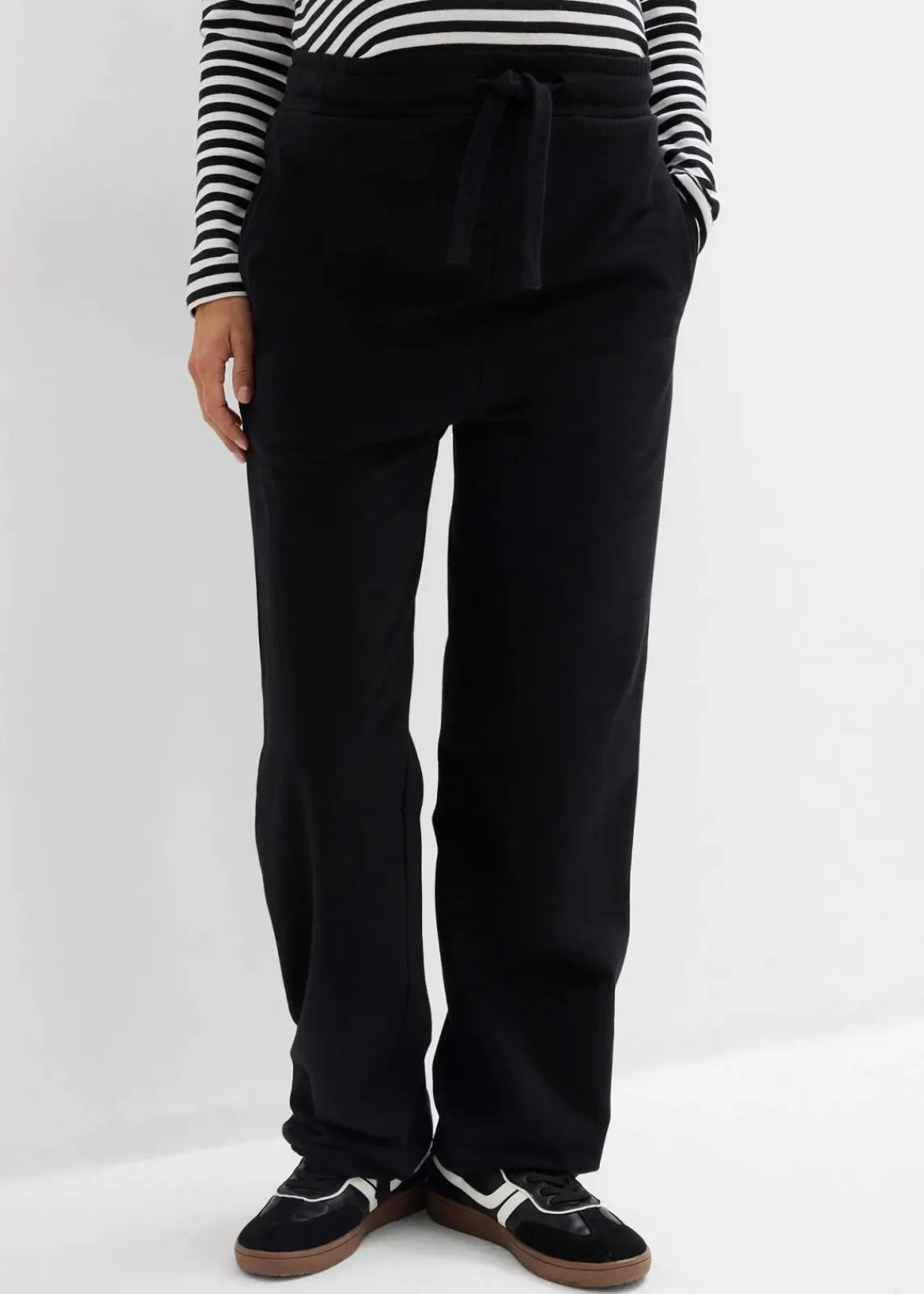 bonprix Bekleidung·Blazer|Nachhaltigere Materialien^Umstandsweathose mit verstellbarer Saumweite aus reiner Bio-Baumwolle schwarz