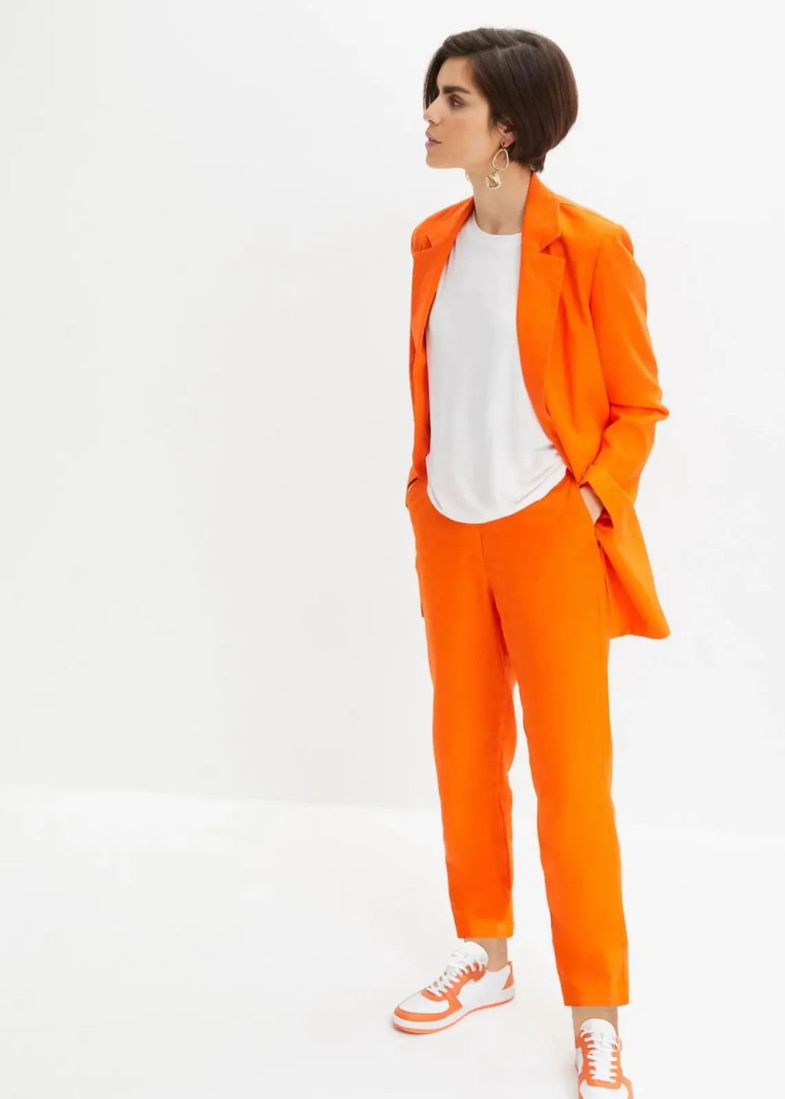 bonprix Bekleidung·Kleider|Hosen^Verkürzte High-Waist-Hose aus Leinen-Viskose-Mix warmorange
