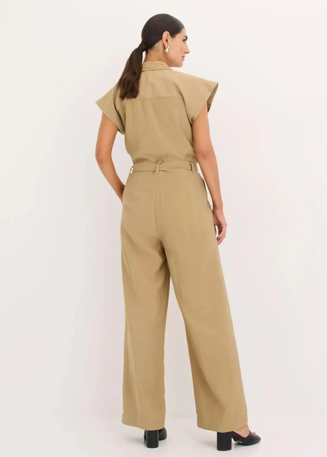 bonprix Bekleidung·Homewear|Jumpsuits^Viskose-Jumpsuit mit Bindeband khakibraun