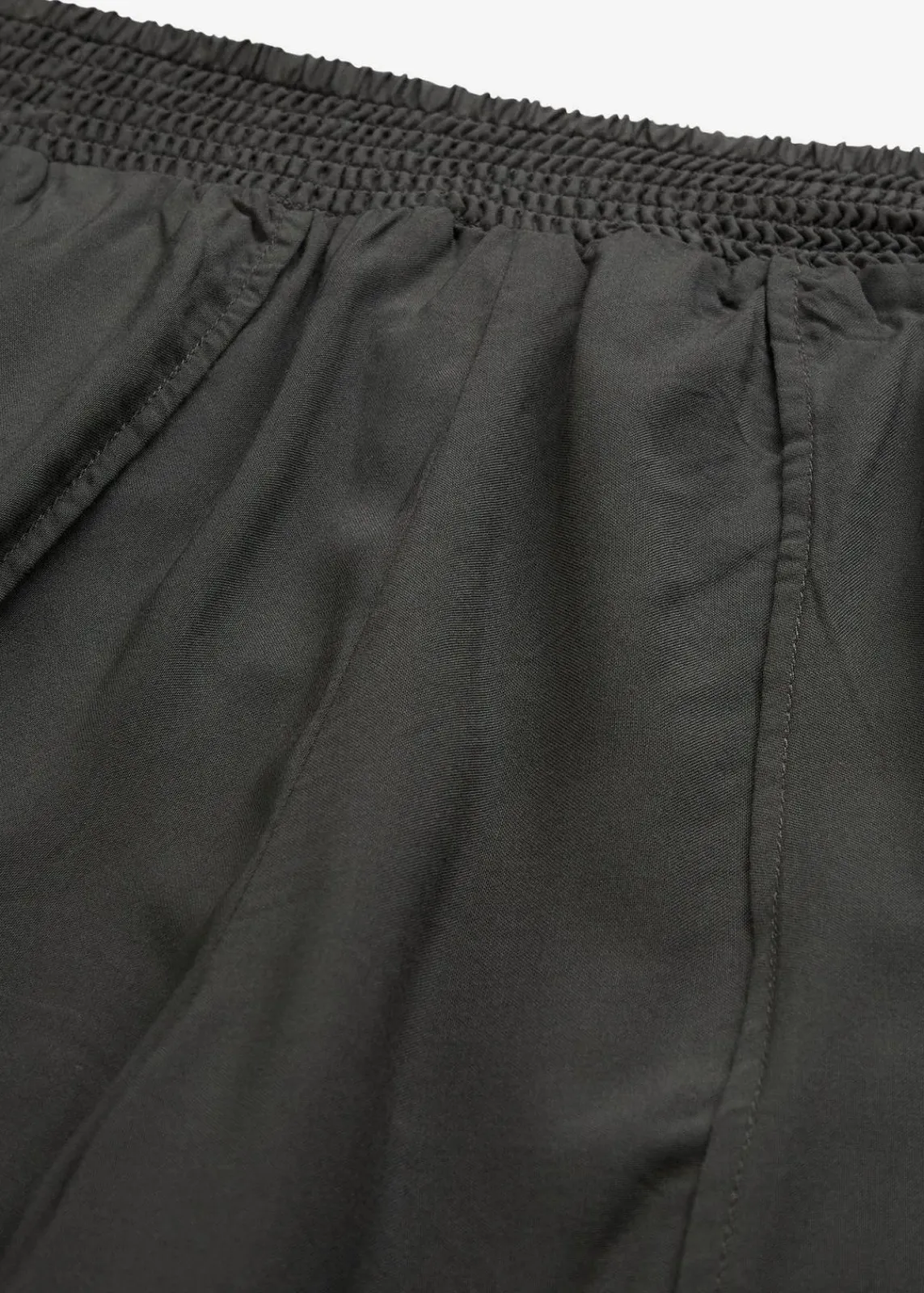 bonprix Nachhaltigere Materialien|Hosen^Wadenlange Culotte aus nachhaltiger Viskose anthrazit