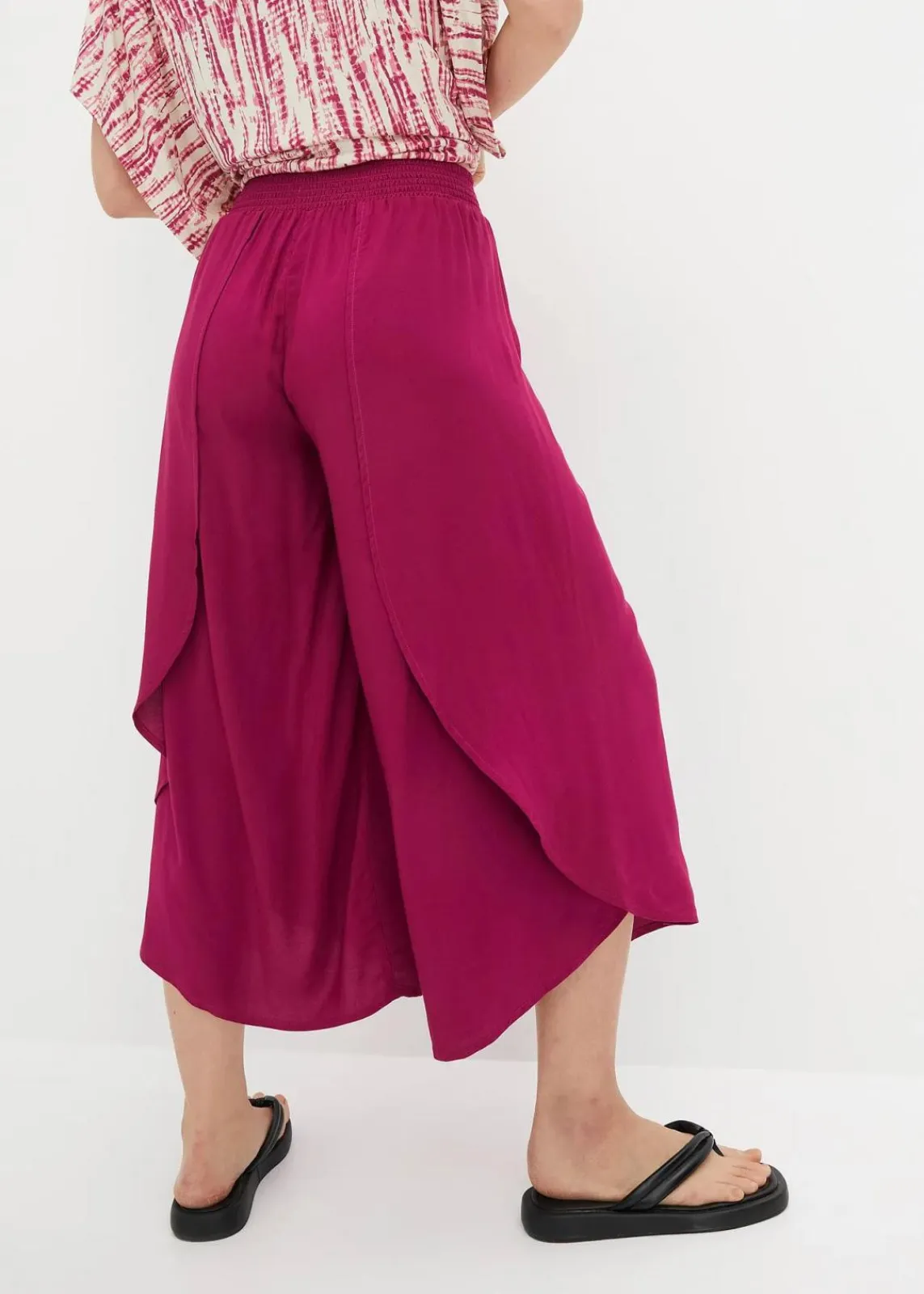 bonprix Nachhaltigere Materialien|Hosen^Wadenlange Culotte aus nachhaltiger Viskose violett
