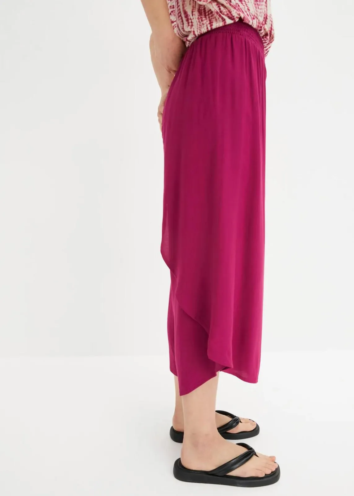 bonprix Nachhaltigere Materialien|Hosen^Wadenlange Culotte aus nachhaltiger Viskose violett