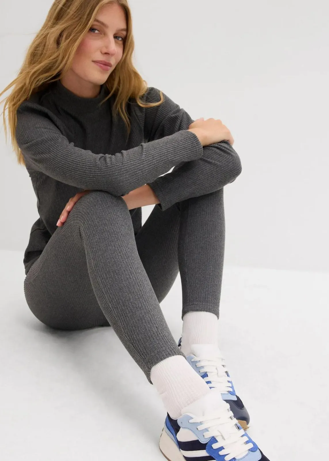 bonprix Hosen|Sportbekleidung^Warme gerippte Thermo-Leggings grau meliert meliert
