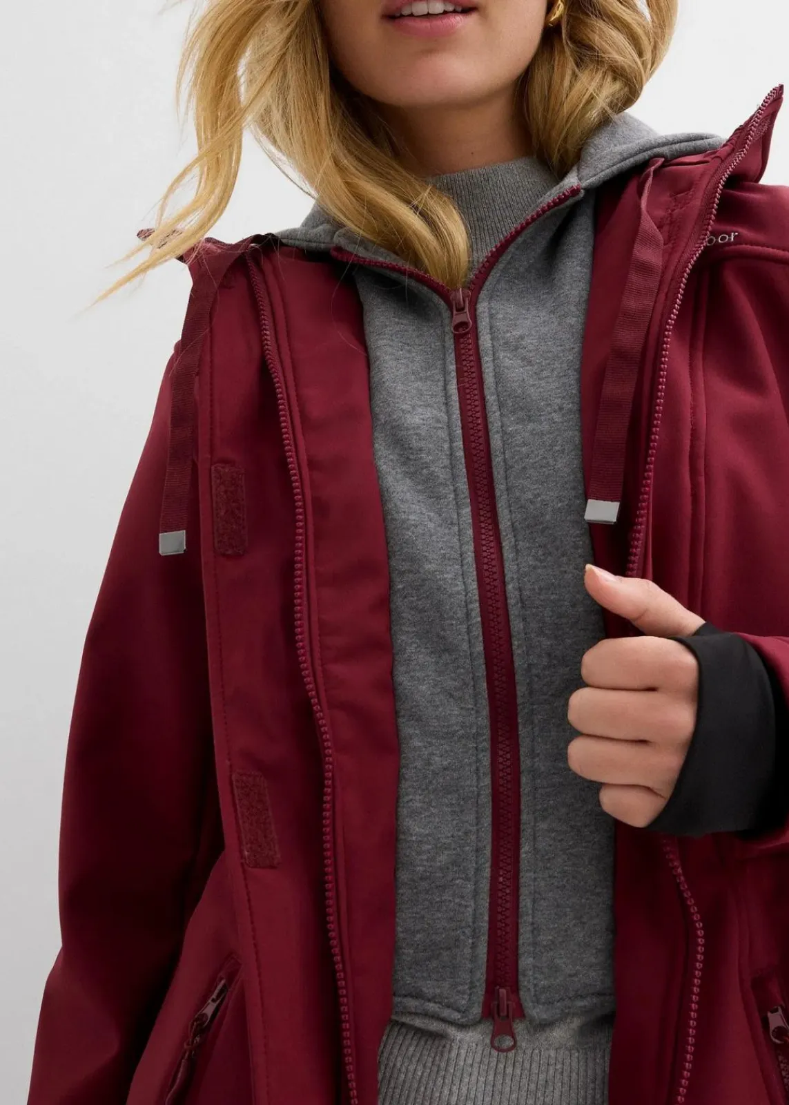 bonprix Jacken & Mäntel|Bekleidung·Hosen^wasserabweisende Softshell-Longjacke, 2 in 1-Optik bordeaux
