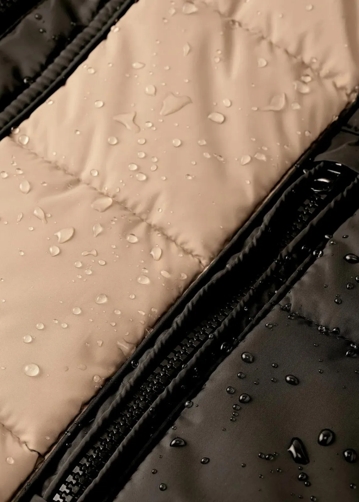 bonprix Jacken & Mäntel|Bekleidung·Hosen^wasserabweisender Outdoor-Kurzmantel mit Fellimitat beige/schwarz