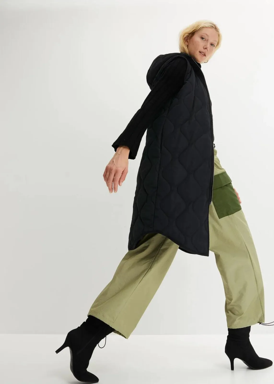 bonprix Jacken & Mäntel|Nachhaltigere Materialien^Wattierte Steppweste schwarz