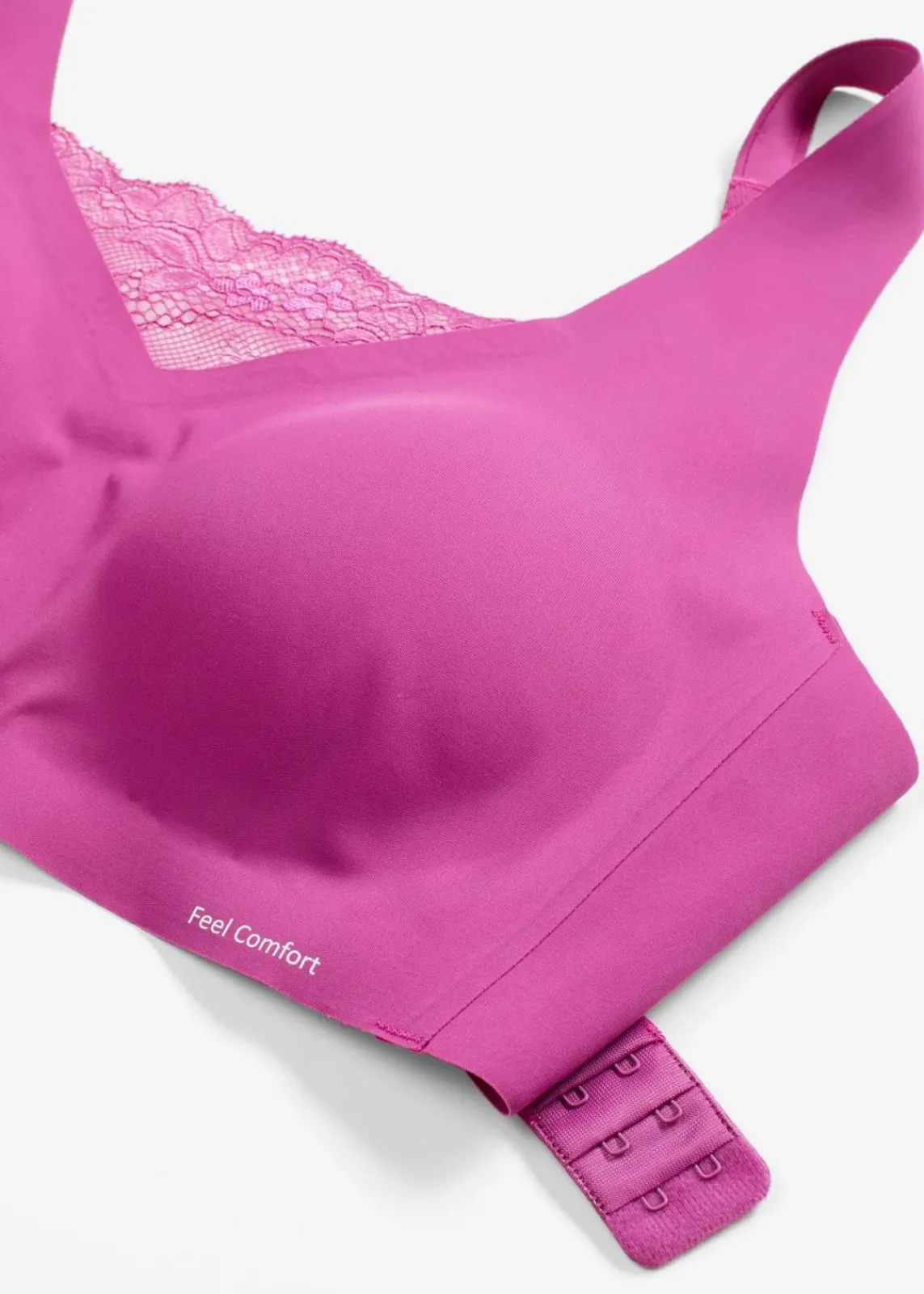 bonprix Nachhaltigere Materialien|Seamless^Wattiertes Feel Comfort Lasercut Bralette dunkelfuchsia