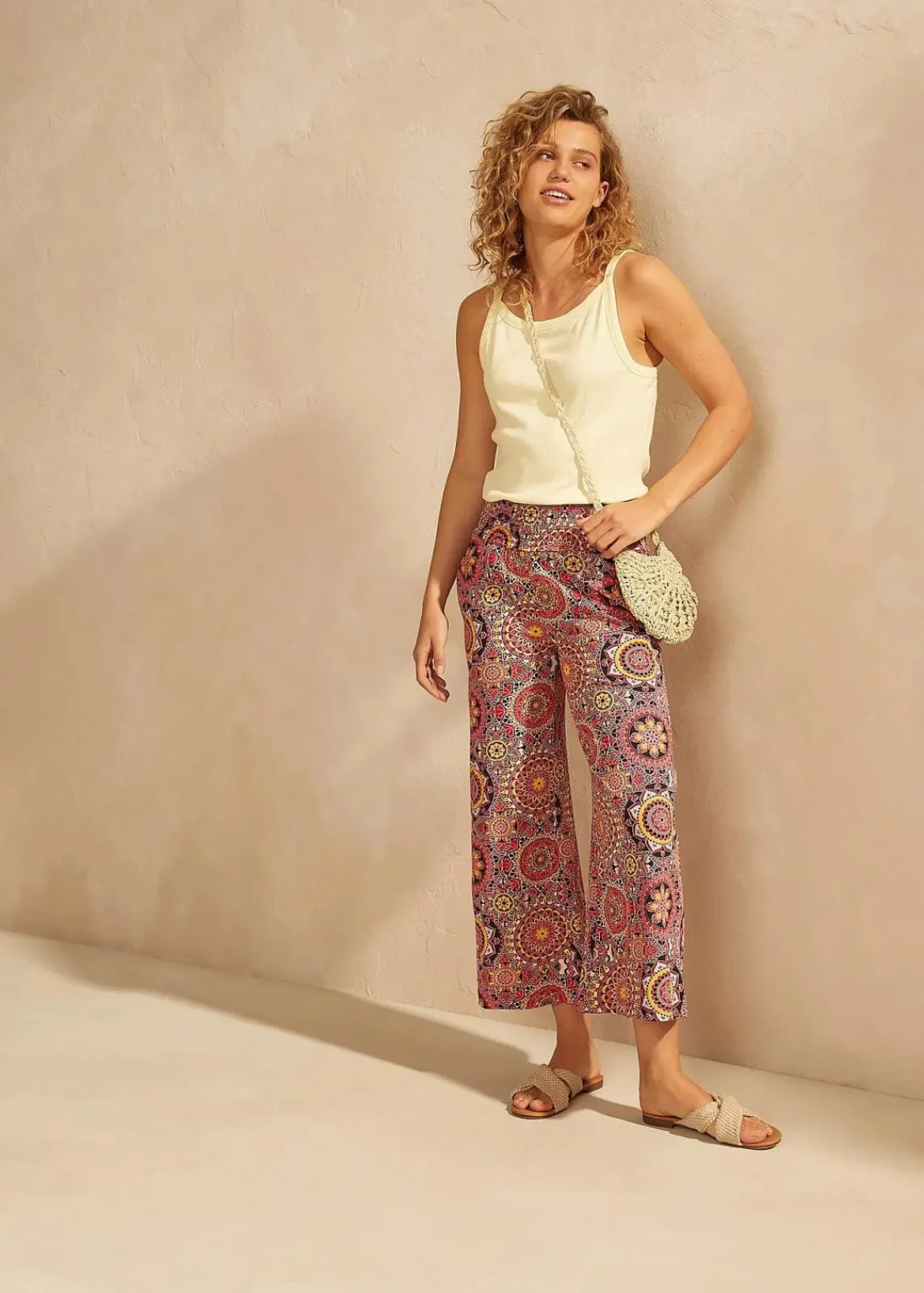 bonprix Bekleidung·Kleider|Hosen^Weite Jersey-Culotte mit breitem Smockbund, 7/8-Länge abendrot paisley