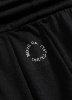 bonprix Bekleidung·Sweat|Bekleidung·Kleider^Weite Sporthose mit umklappbaren Bund schwarz