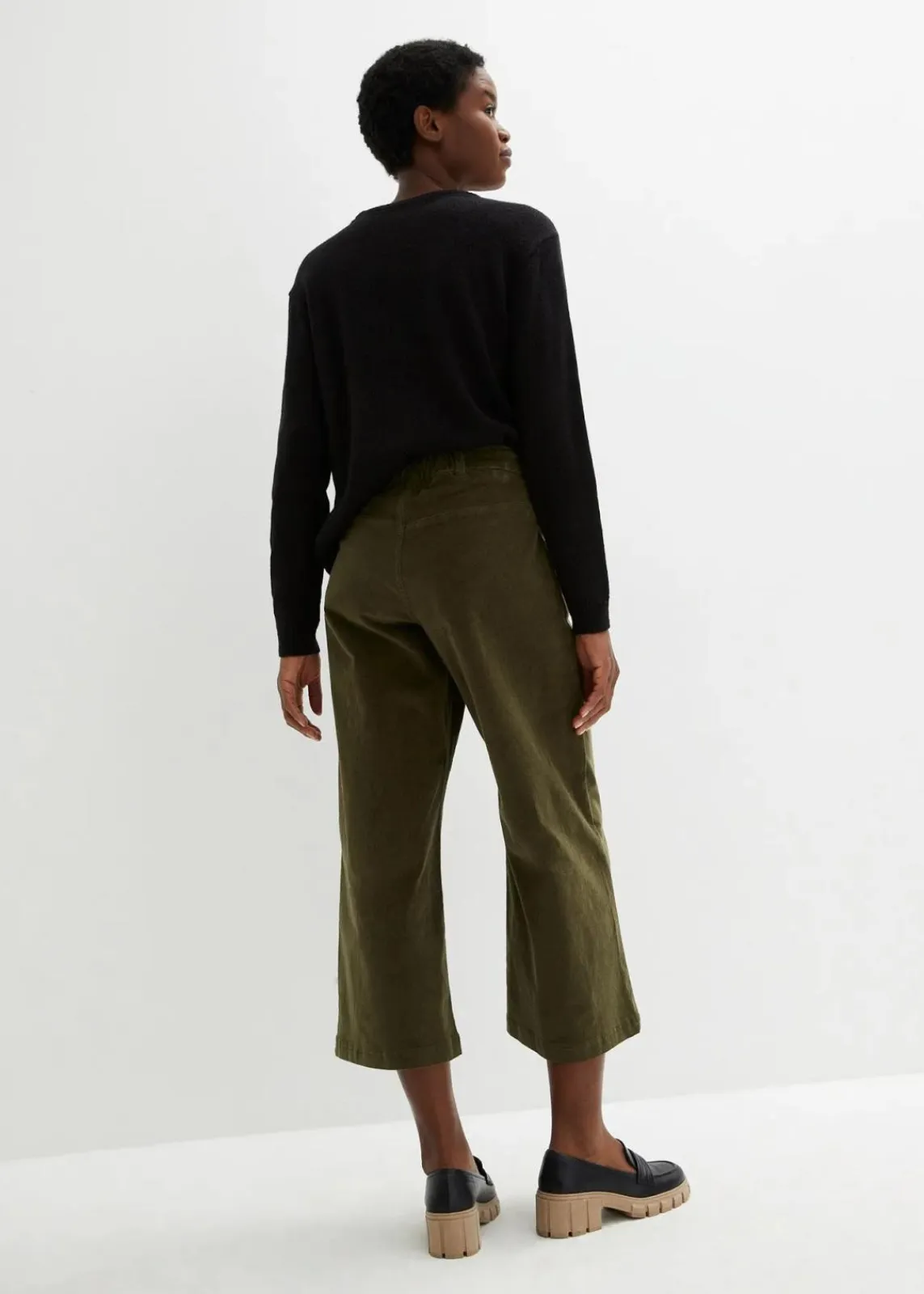bonprix Bekleidung·Kleider|Hosen^Weite Stretchcord-Culotte mit High-Waist-Bequembund, 7/8-Länge dunkeloliv