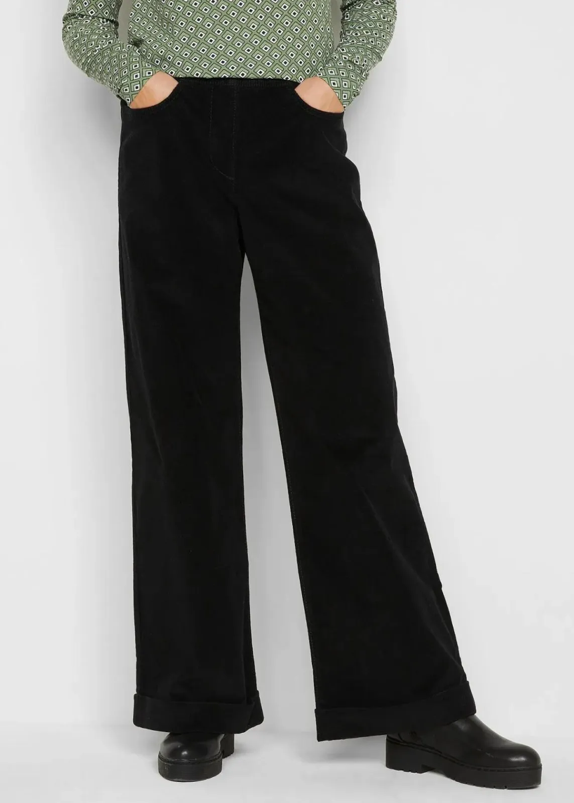 bonprix Hosen|Bekleidung·Kleider^Weite Stretch-Cordhose, High-Waist schwarz