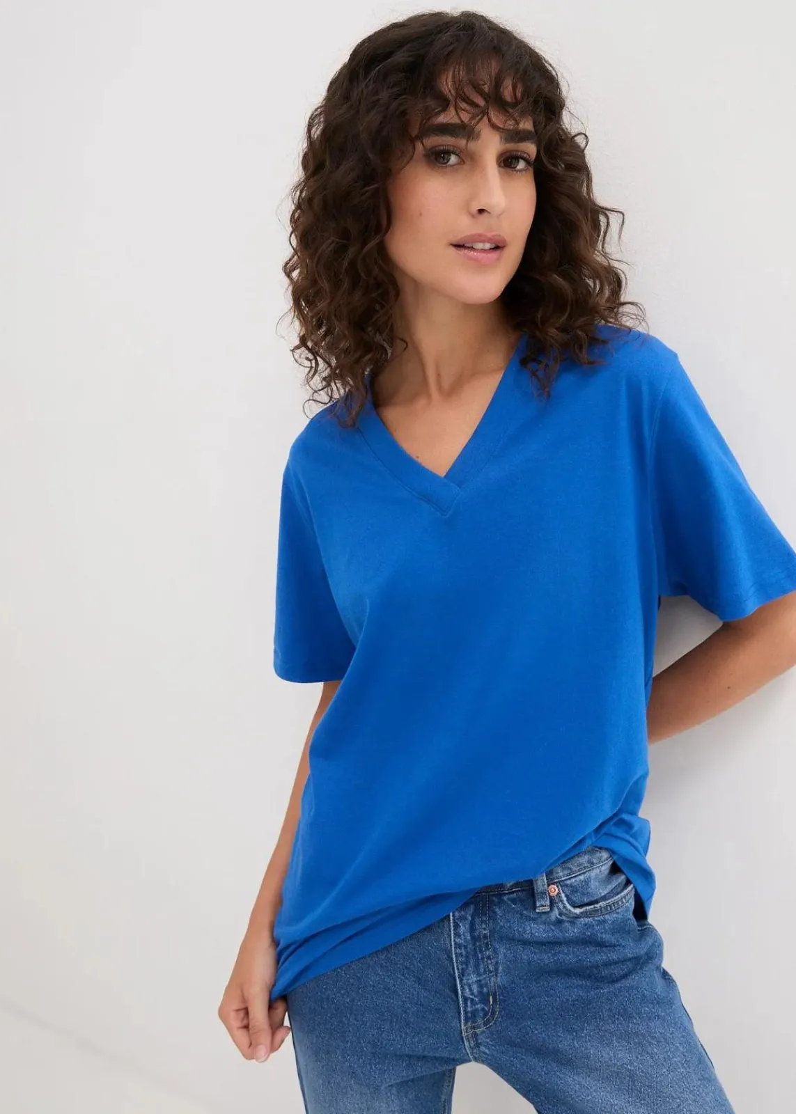 bonprix Bekleidung·Röcke|Basics^Weites Long-Shirt mit V-Ausschnitt, Kurzarm (5er Pack) hellkoralle + hummer + hellblau + azurblau + weiß