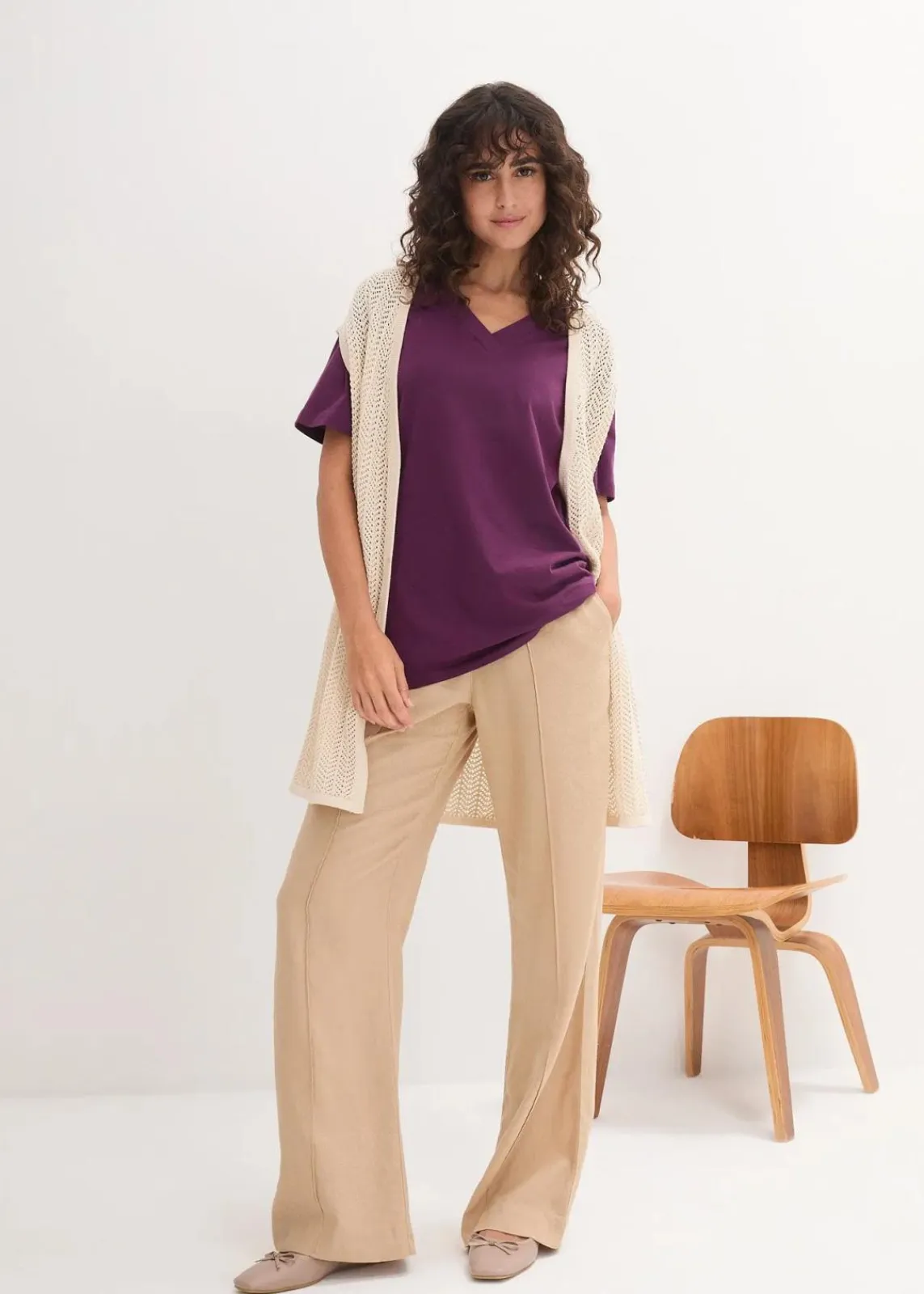 bonprix Shirts & Tops|Basics^Weites Long-Shirt mit V-Ausschnitt, Kurzarm (5er Pack) smaragd + weinbeere + mittelfuchsia + weiß + schwarz