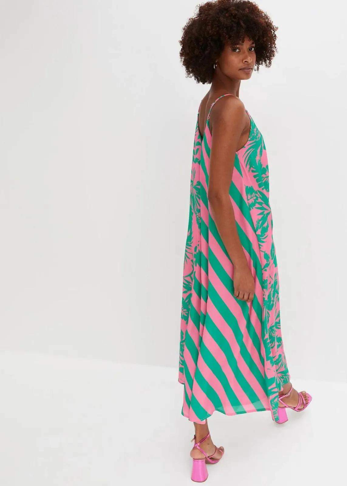 bonprix Bekleidung·Pullover & Strickjacken|Kleider^Weites Maxikleid pink/grün floral