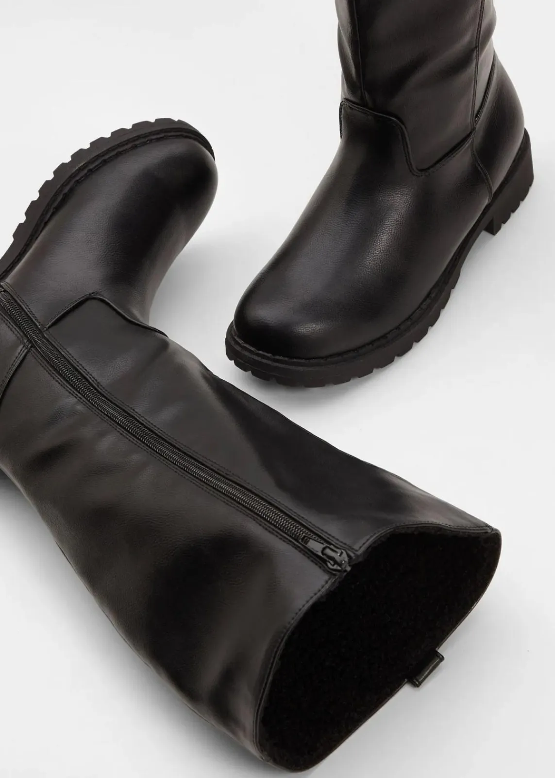 bonprix Gefütterte Winterschuhe|Stiefel^Weitschaftstiefel schwarz