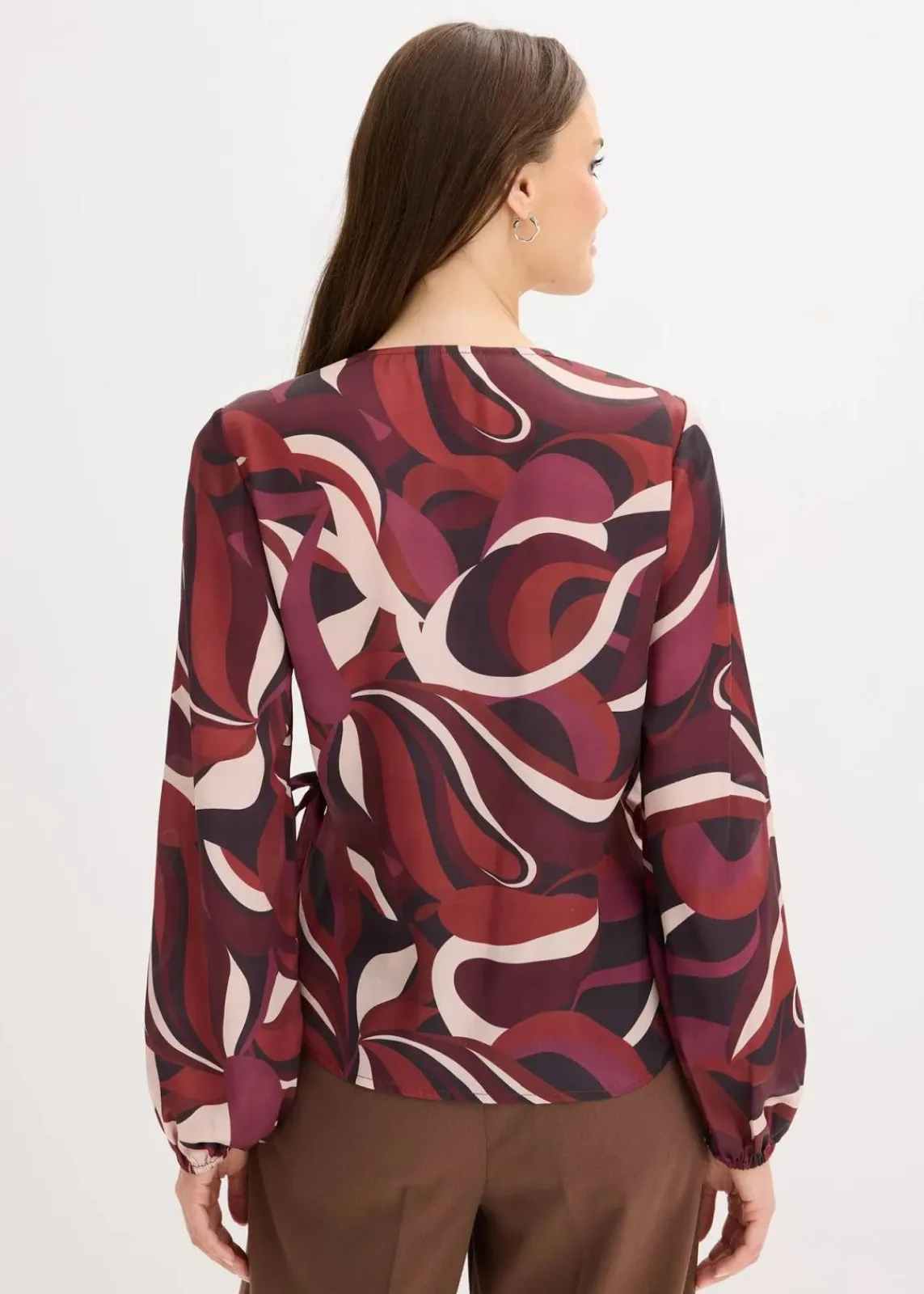 bonprix Bekleidung·Jacken & Mäntel|Blusen & Tuniken^Wickelbluse aus fließendem Satin weinrot/mattbeige bedruckt