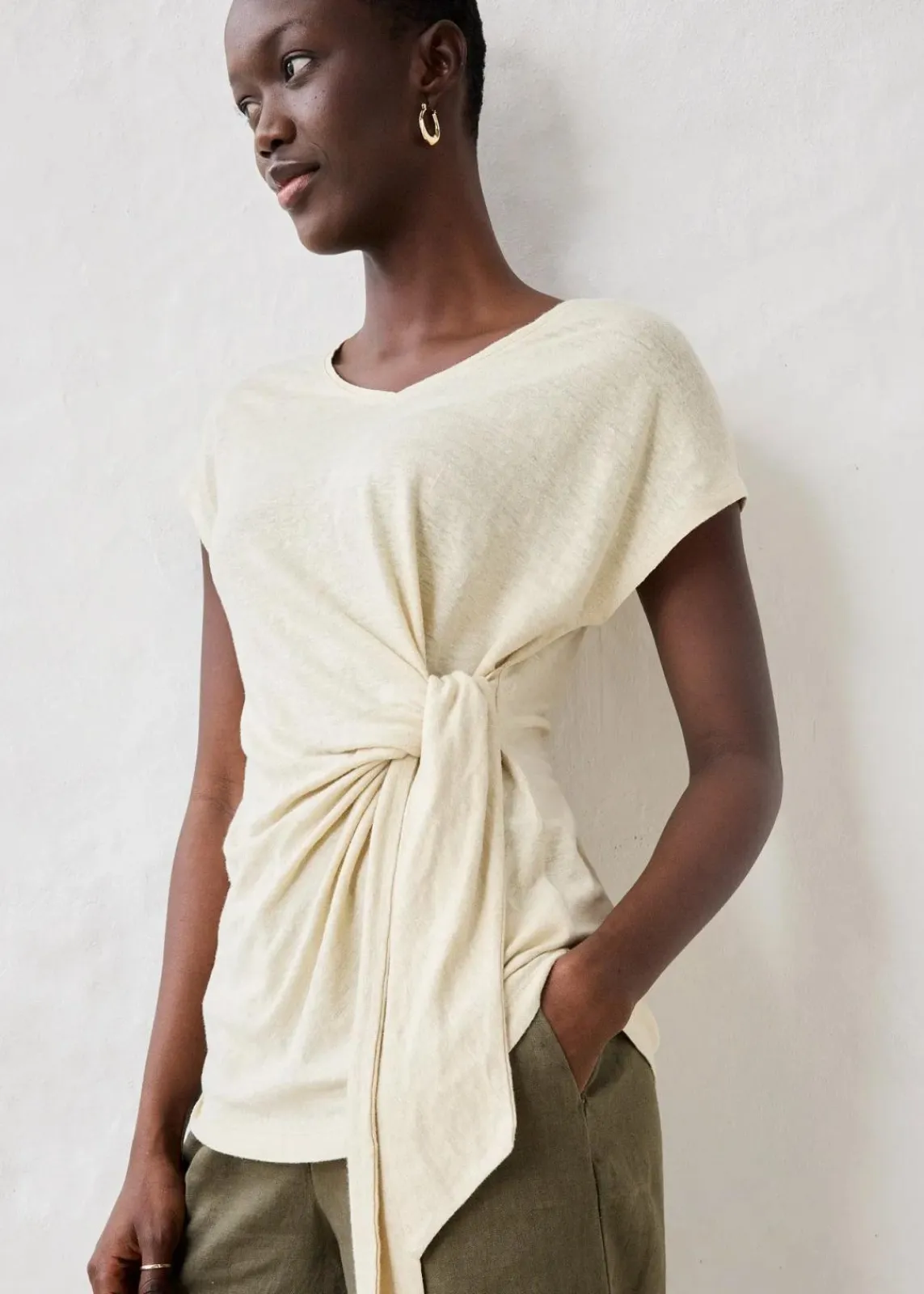 bonprix Shirts & Tops|Premium^Wickelshirt aus reinem Leinen hellsand