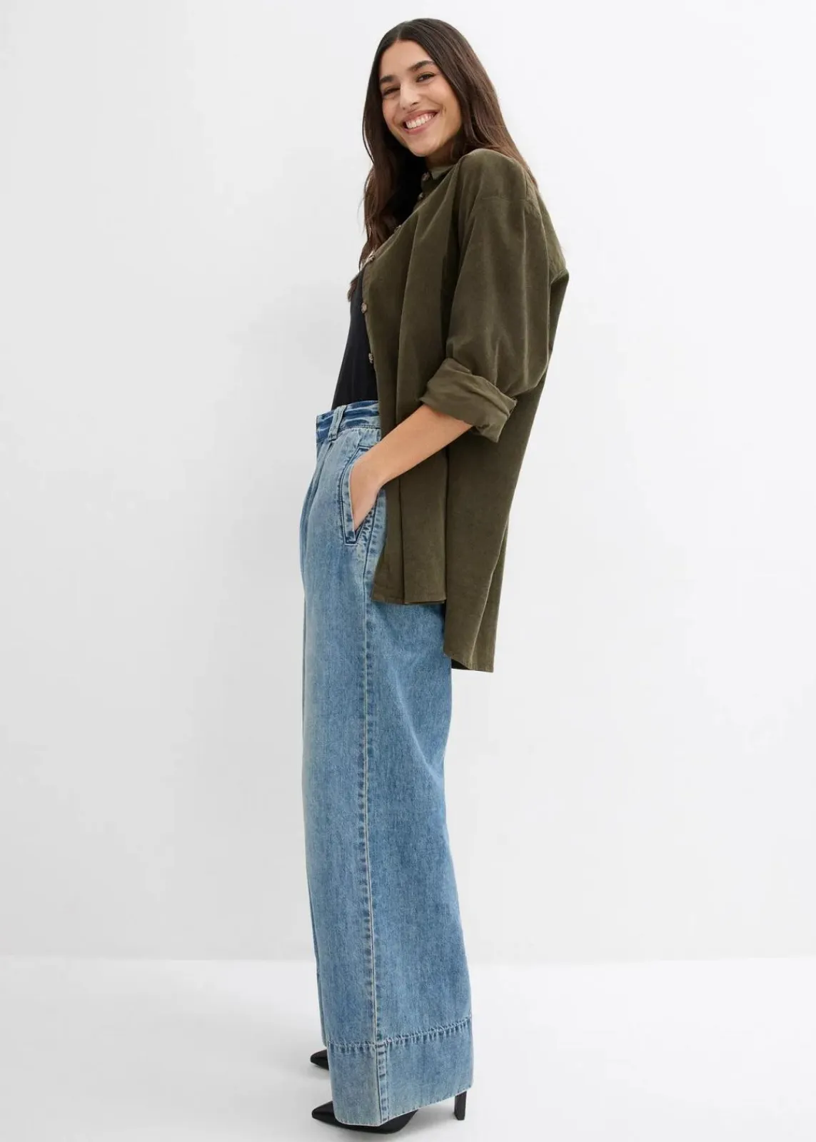 bonprix Bekleidung·Shirts & Tops|Jeans^Wide-Leg-Jeans High Waist hellblau denim used