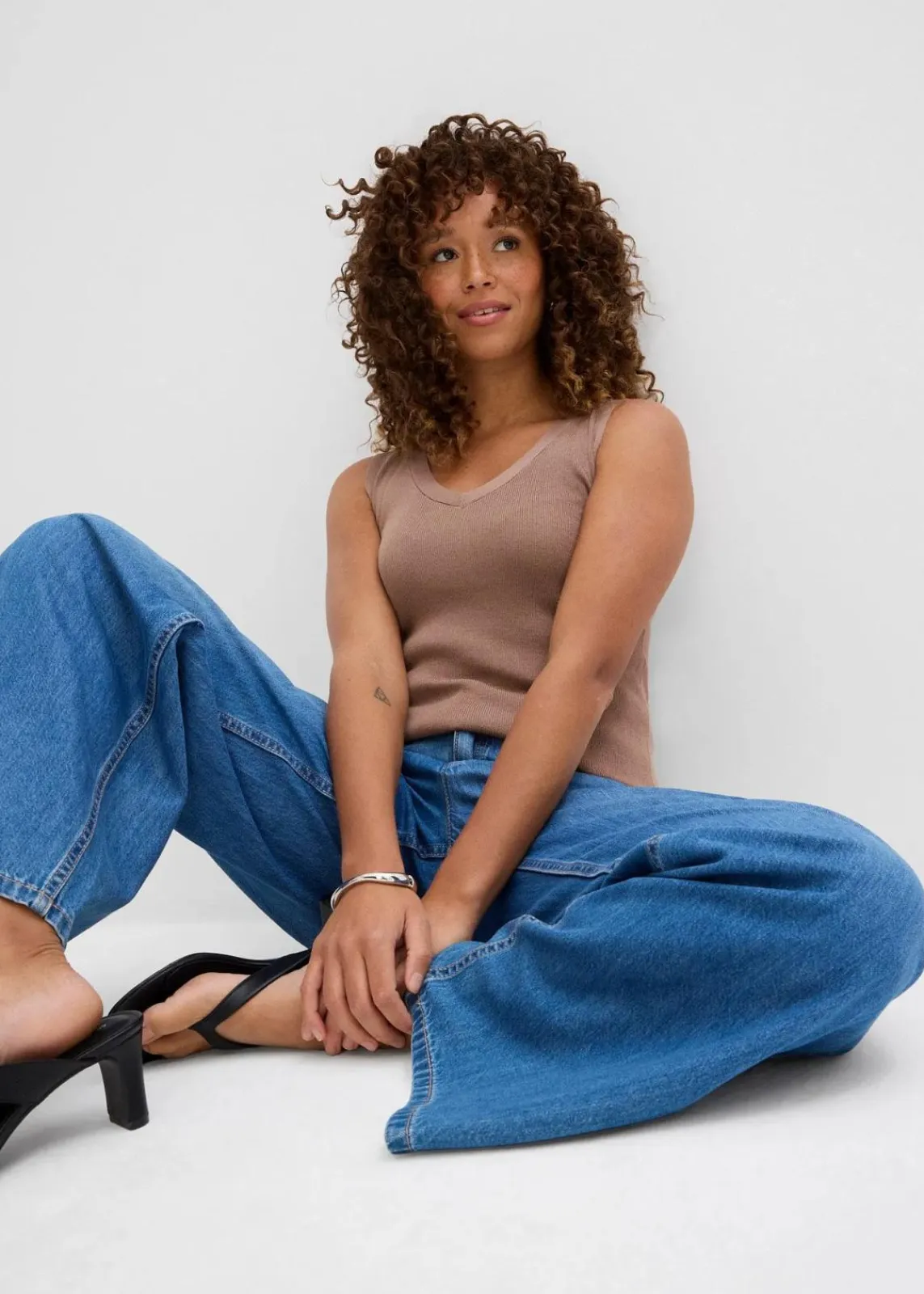 bonprix Jeans|Kurzgrößen^Wide-Leg-Jeans Mid Waist hellblau denim used