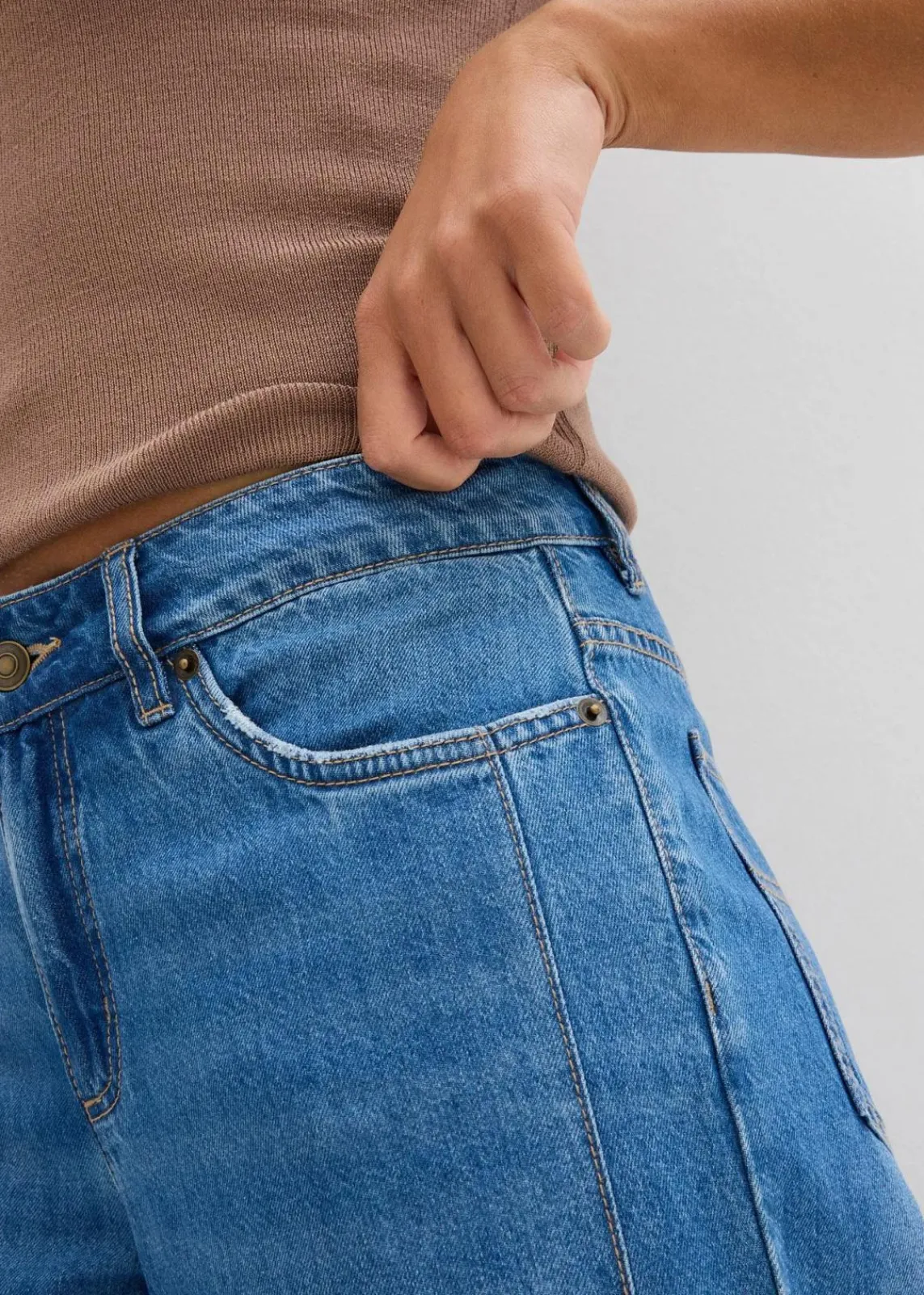 bonprix Kurzgrößen|Bekleidung·Shirts & Tops^Wide-Leg-Jeans Mid Waist hellblau denim used