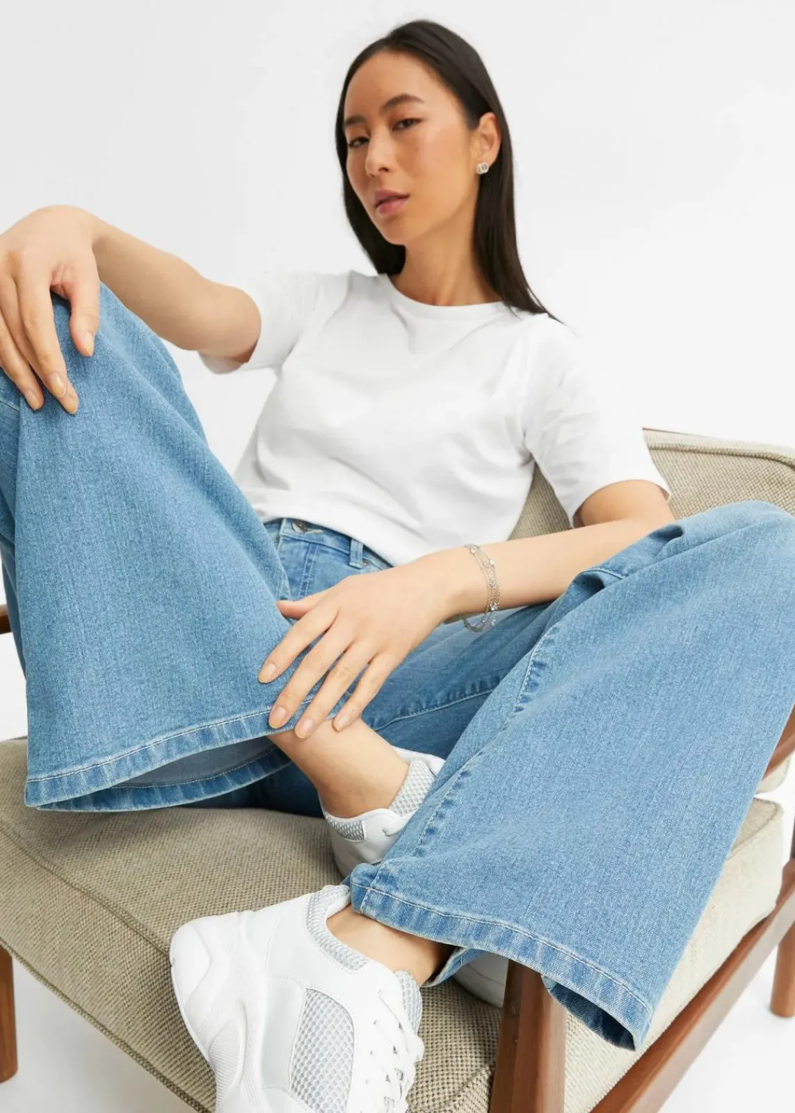 bonprix Jeans|Kurzgrößen^Wide-Leg-Jeans, Mid Waist, Stretch hellblau denim