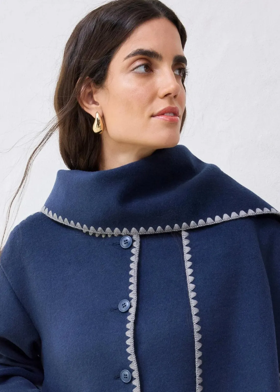 bonprix Bekleidung·Hosen|Jacken & Mäntel^Wolljacke mit Zierstickerei (2tlg. Set mit Schal) dunkelblau