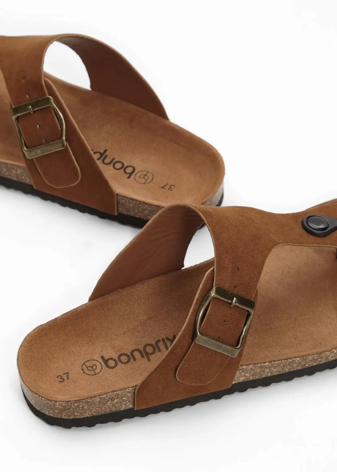 bonprix Sommerschuhe^Zehenstegpantoletten mit dekorativer Schnalle braun